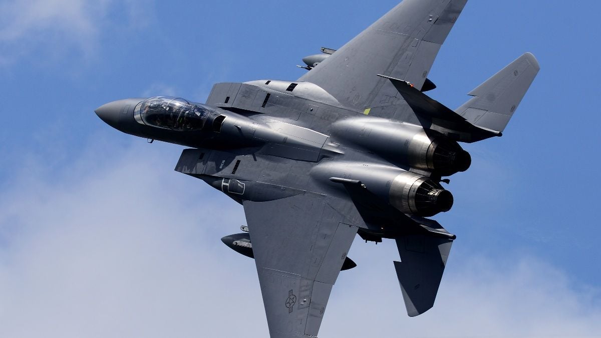 copilot-of-us-f-15e-that-crashed-in-iran-evacuated,-rescue-operation-involves-hundreds-of-troops