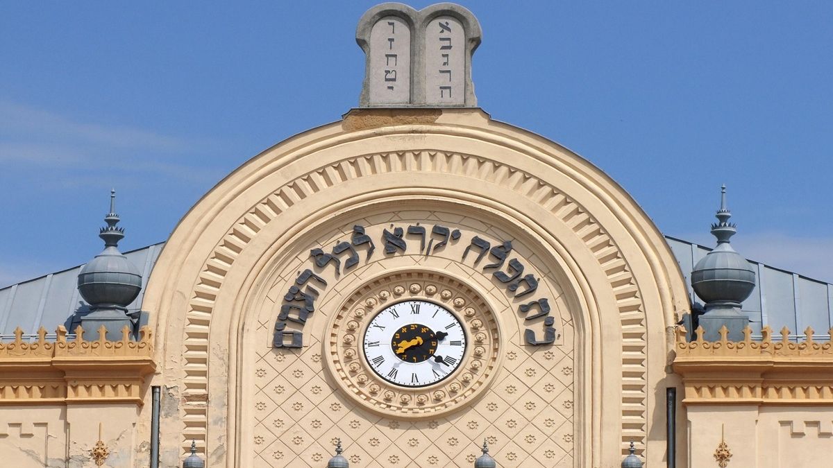 israeli-defense-forces-make-fatal-mistake,-attack-on-iran-actually-destroys-jewish-places-of-worship