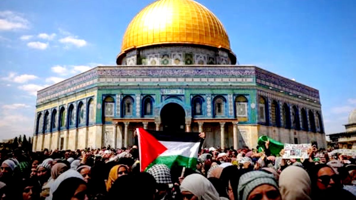 40-days-closed-by-the-zeonist-nation,-al-aqsa-mosque-reopens-amid-jerusalem-tensions