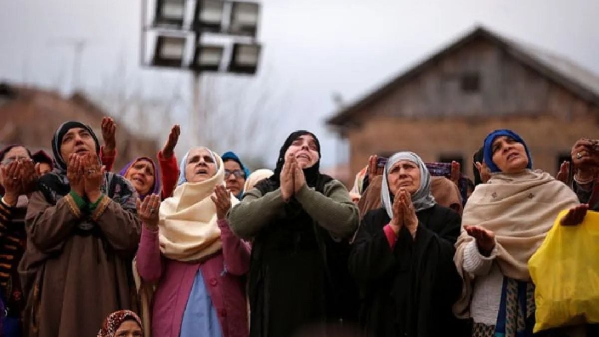 euphoria-in-kashmir-welcomes-us–iran's-ceasefire,-but-not-everyone-agrees