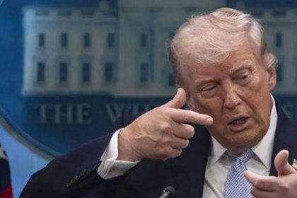 threat-of-a-day-paralyzed,-world-holds-its-breath:-trump-bluffs-iran,-but-how-realistic?