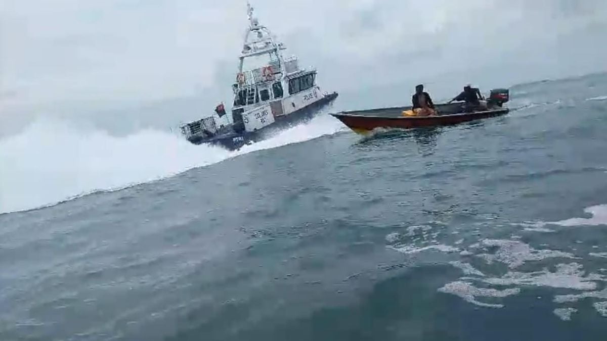 indonesian-government-investigates-findings-of-chinese-devices-stranded-in-gili-trawangan-waters