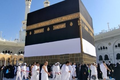 saudi-arabia-tightens-access-to-mecca,-the-grand-mosque-is-starting-to-be-sterile-for-non-hajj-pilgrims