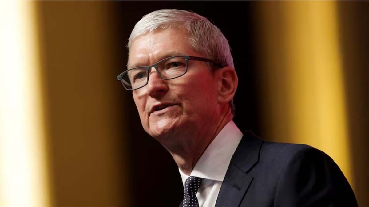 tim-cook-resigns-as-ceo-of-apple,-john-ternus-officially-becomes-his-replacement