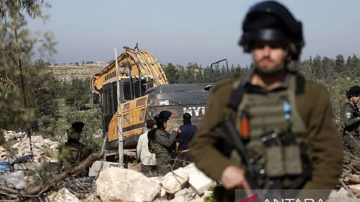not-bullets,-not-war:-the-mystery-of-serial-deaths-in-the-israeli-military-soars