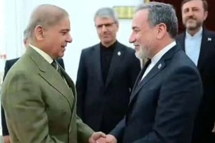 diplomacy-in-the-heat:-iran-asks-for-peace-conditions-through-pakistan,-what's-behind-the-strait-of-hormuz?