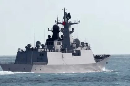 washington-denies-iran-shot-down-us-frigate-in-strait-of-hormuz