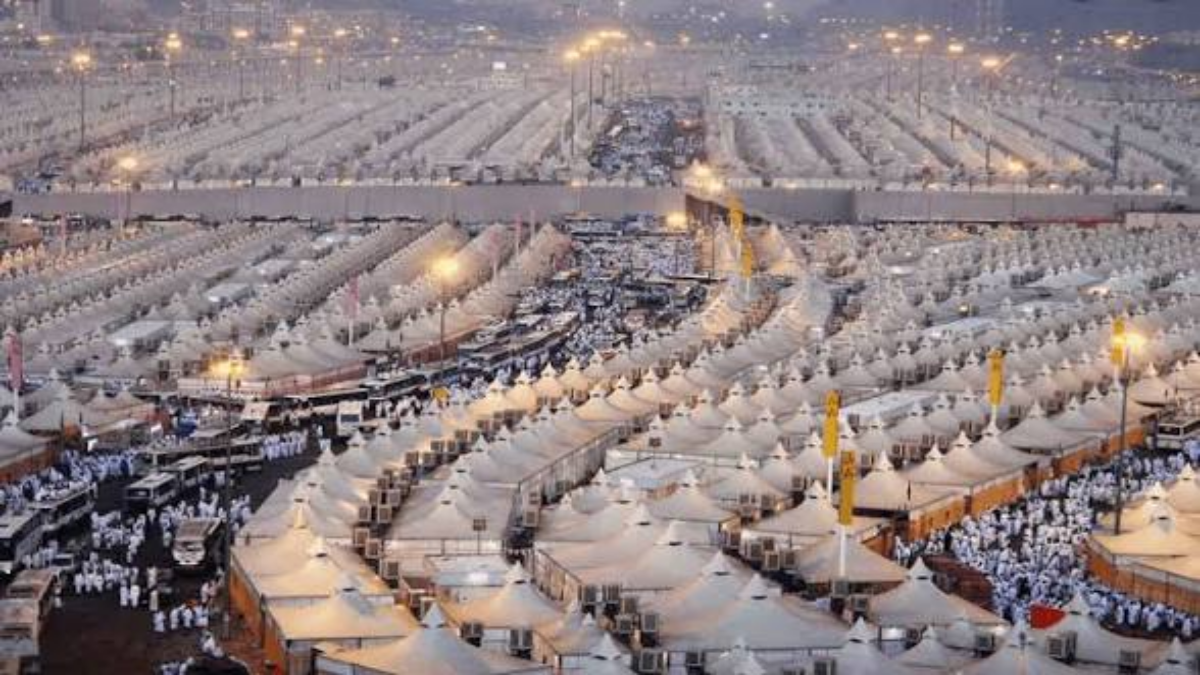 saudi-installs-smart-lights-on-hajj-route,-here-are-5-technological-facts-that-help-drivers-stay-alert