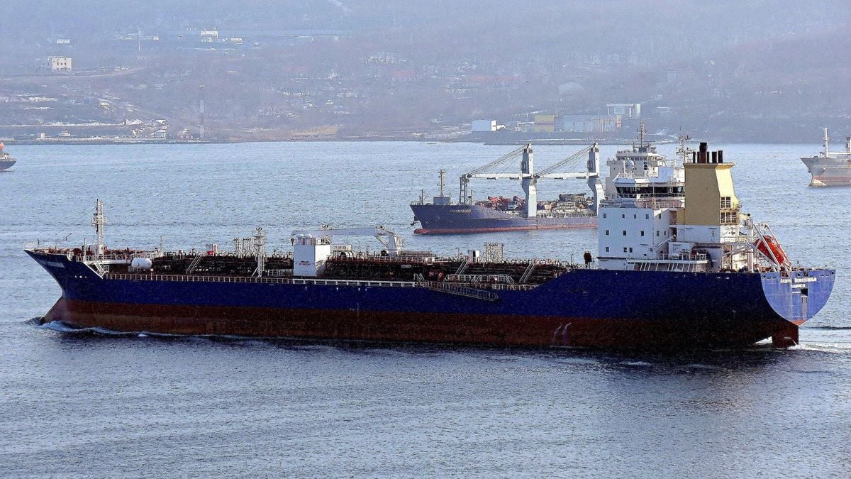 tehran-mocks-donald-trump,-for-2-days-an-iranian-tanker-escaped-from-the-blockade-of-a-united-states-warship