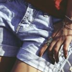 office-workers-in-this-country-are-allowed-to-wear-shorts