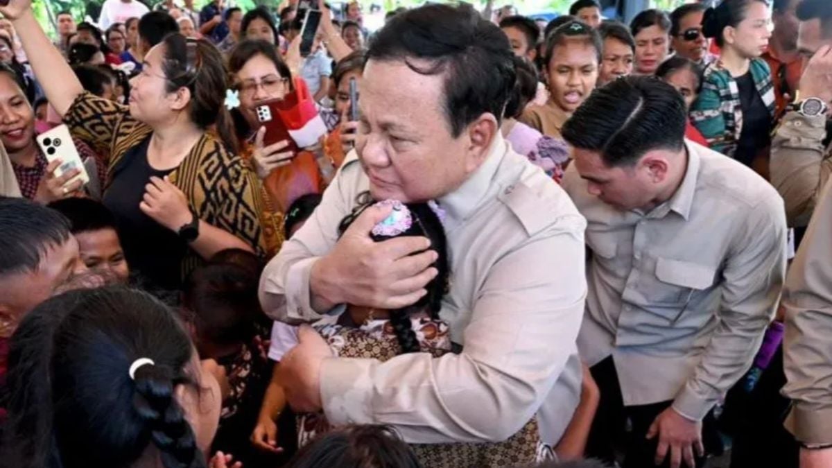 from-the-philippines,-prabowo-went-straight-to-miangas-island-to-check-public-health-facilities