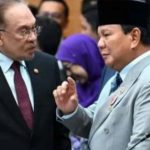 willing-to-be-nicknamed-'toilet-pm',-anwar-shows-educational-priorities-that-prabowo-doesn't-do-much?