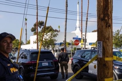 deadly-shooting-at-islamic-center-in-san-diego-kills-3-people,-police-investigate-alleged-hate-crime