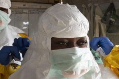 uganda-bans-handshaking-after-confirmed-ebola-case