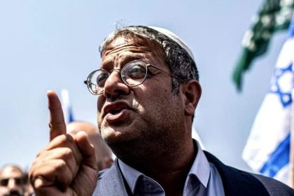 france-imposes-entry-ban-on-israeli-minister