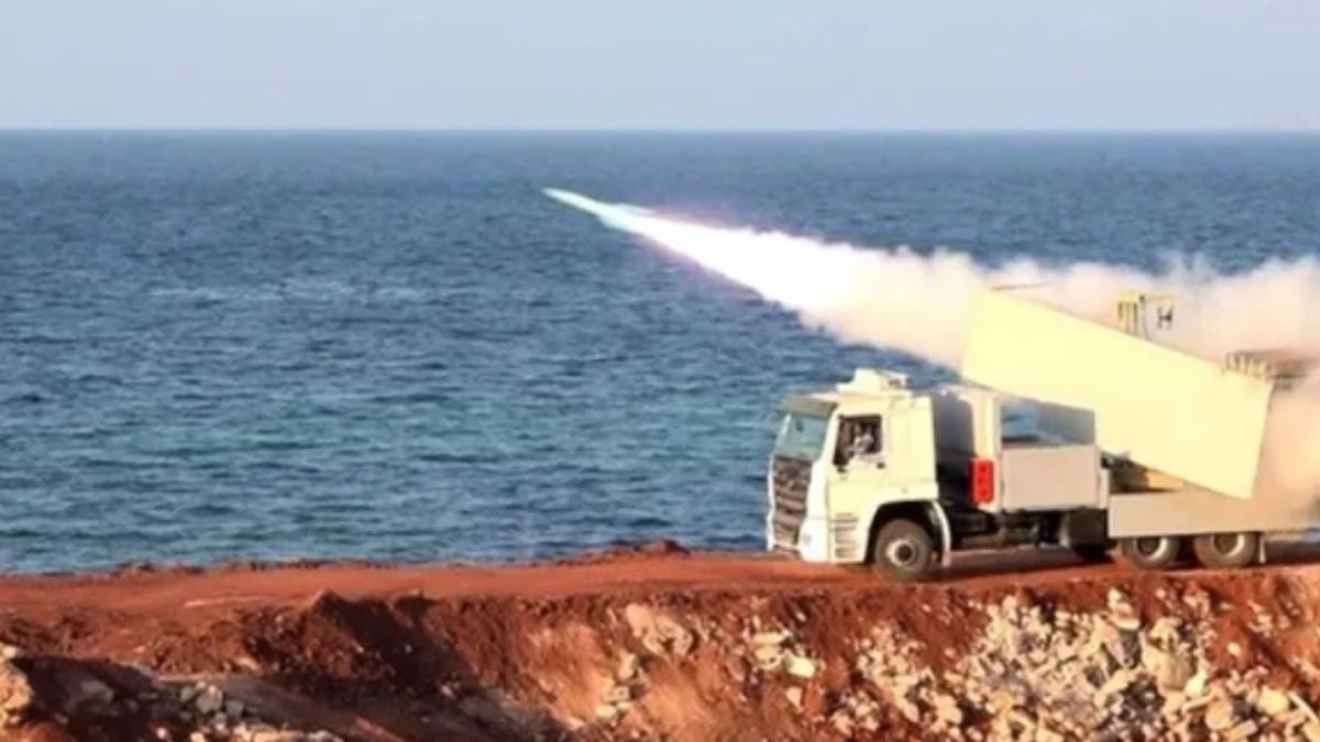 china-urges-total-ceasefire-in-gulf,-wang-yi:-war-should-not-continue