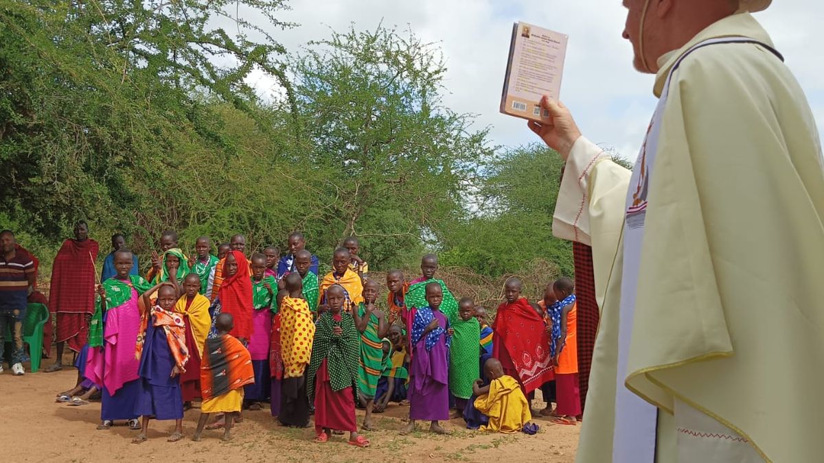 father-lawrence-svd-faces-the-challenges-of-education,-culture-and-mindset-of-the-maasai-community