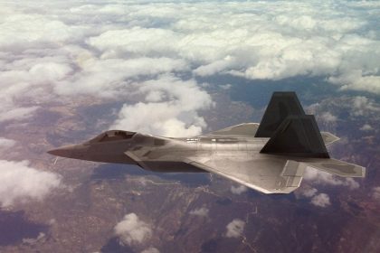 centcom-says-f-16-fighter-jets-are-flying-in-the-middle-east-for-patrols,-irgc-is-alert-to-us-maneuvers