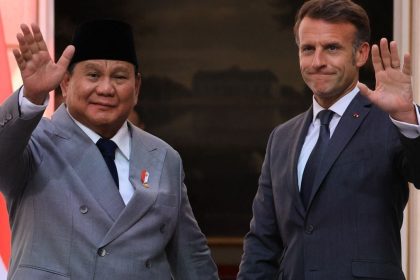 prabowo-and-macron-agree-to-support-two-state-solution-for-palestine
