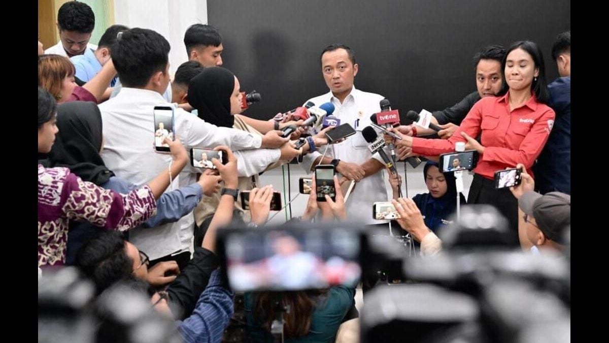 kpk-investigates-silmy-karim's-communication-with-director-of-'russian-village'-in-bali