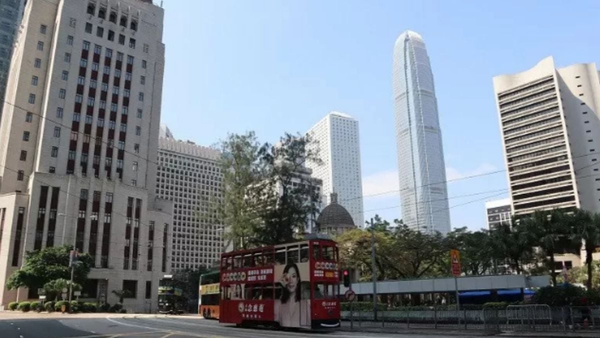 hong-kong-celebrates-29-years-of-return-to-china,-free-transportation-and-massive-discounts-prepared