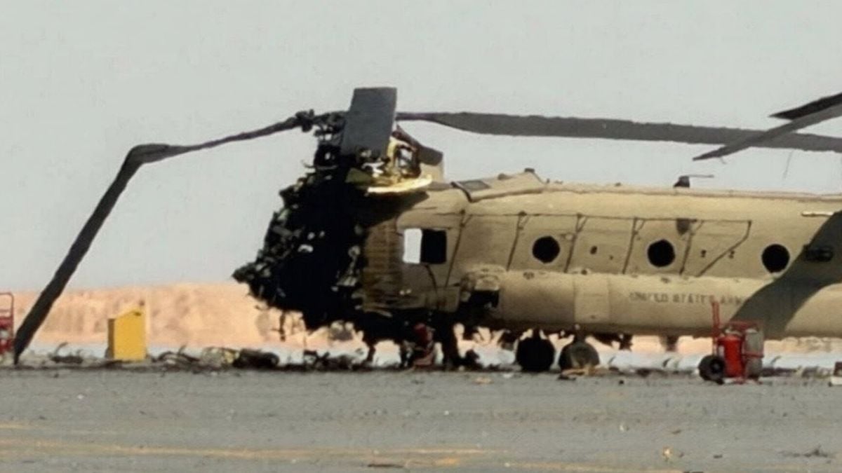 iranian-drone-successfully-takes-down-a-united-states-ah-64-apache-attack-helicopter-while-patrolling-in-the-strait-of-hormuz