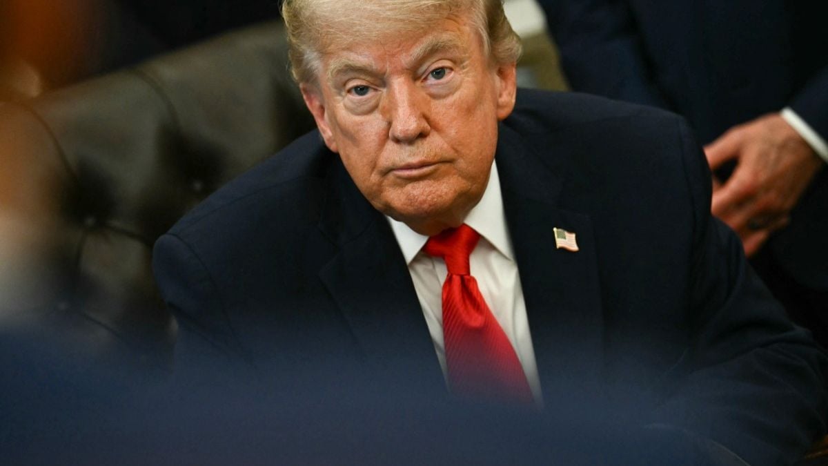 trump-claims-us-and-iran-are-on-the-verge-of-signing-a-peace-deal,-tehran-denies-there-is-a-final-decision