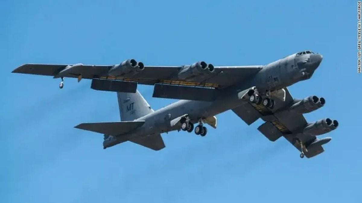 b-52-carrier-nuclear-bomb-destroyed-after-takeoff,-what's-wrong-with-the-us-fleet?