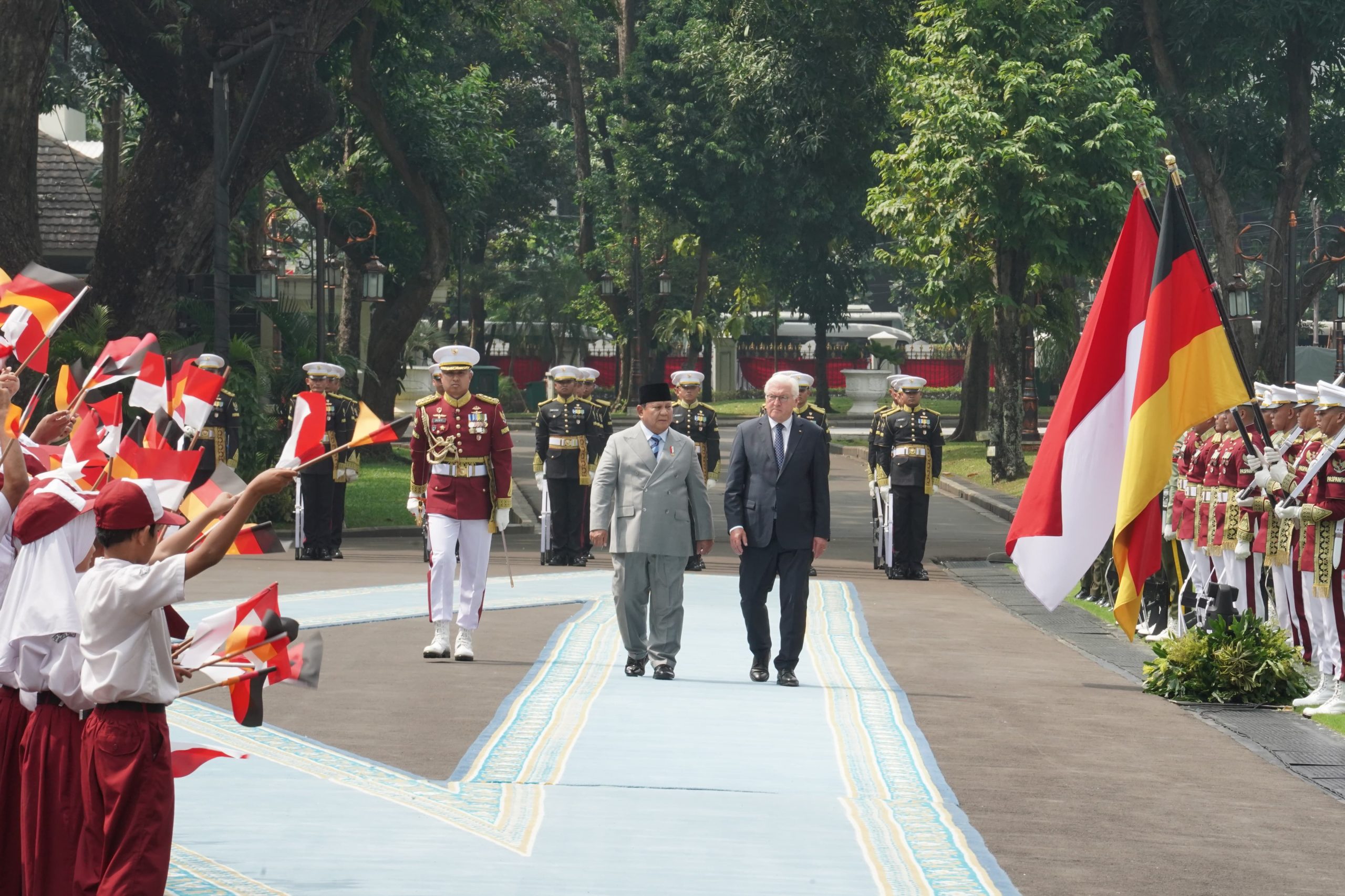 president-prabowo-receives-the-visit-of-german-president-steinmeier-with-a-state-ceremony
