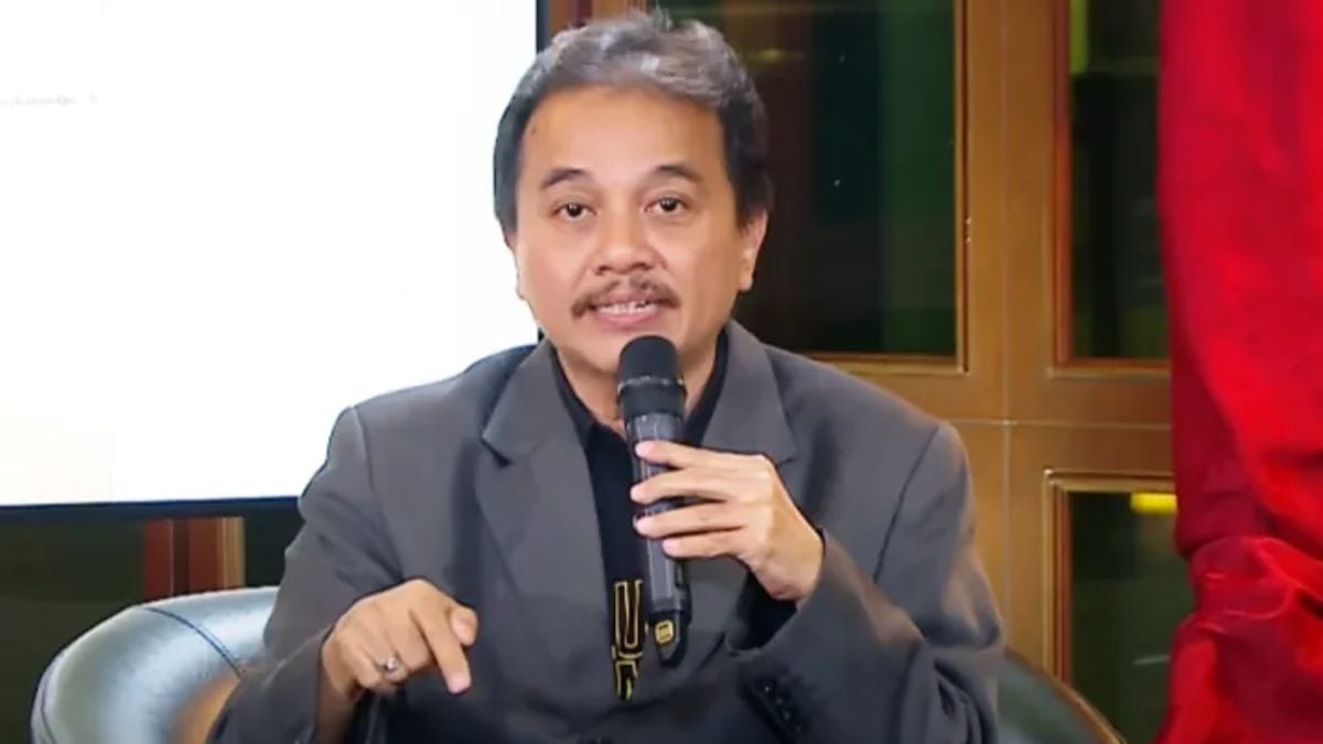 alleged-jokowi-fake-diploma-case:-roy-suryo-and-dr.-tifa-reportedly-picked-up-by-force-from-polda-metro-jaya