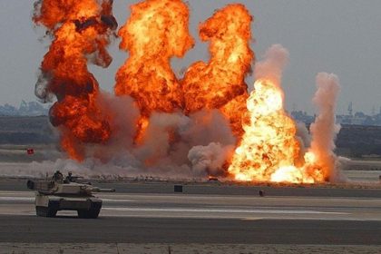 hundreds-of-ukrainian-drones-attack-russia,-oil-refinery-in-moscow-becomes-target