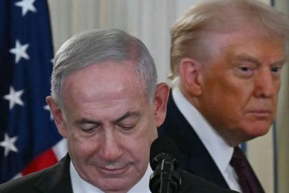 looking-for-netanyahu's-replacement,-us-establishes-contact-with-israeli-opposition