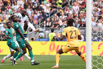 Romelu Lukaku shoots toward the Senegal goal