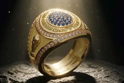 The limited-edition championship ring